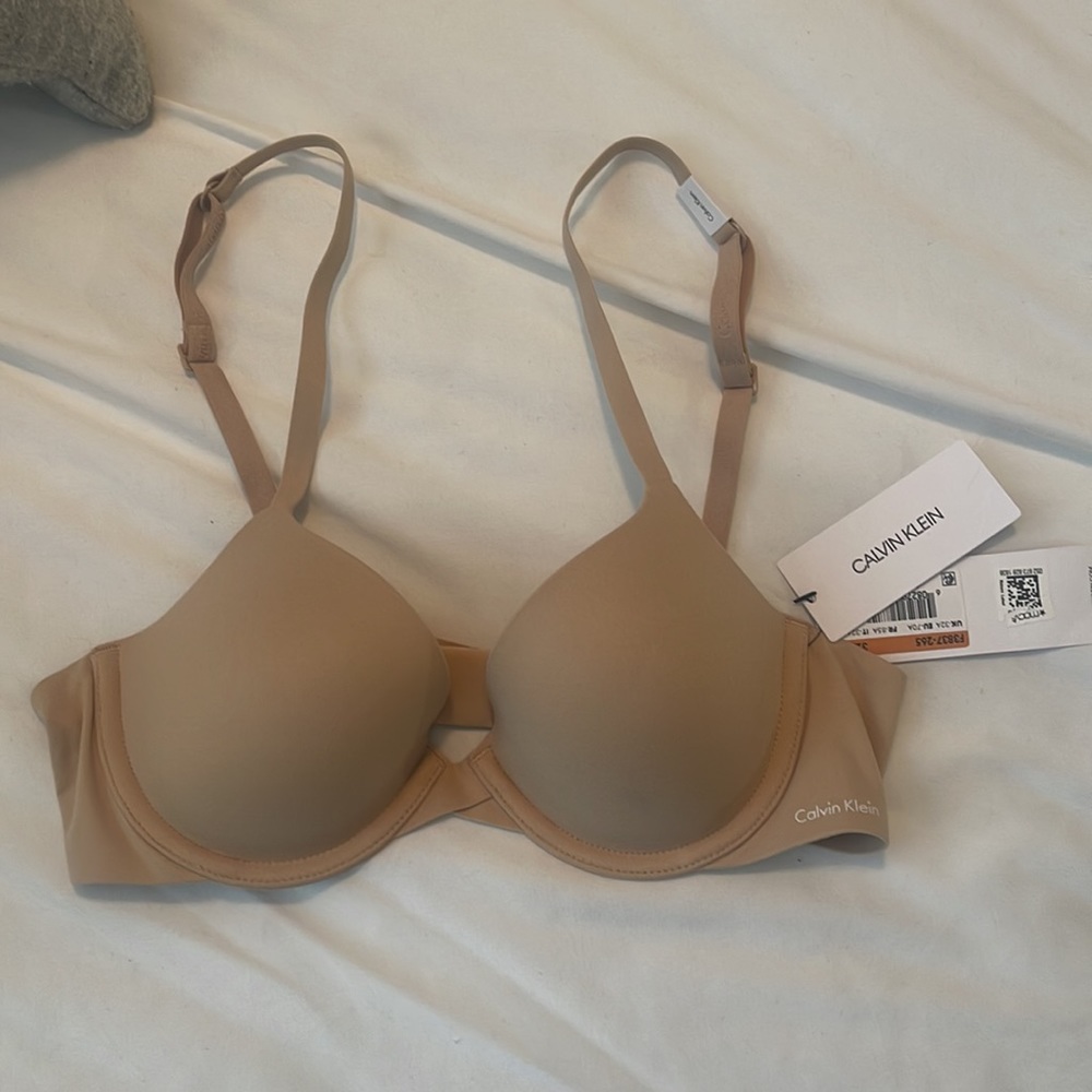 Calvin Klein Perfectly Fit Light Lined Bra